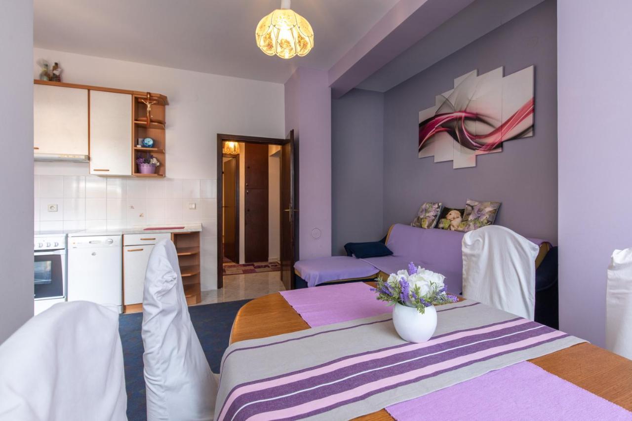 Апартаменты Vitko Near The With Private Parking & Grill Station